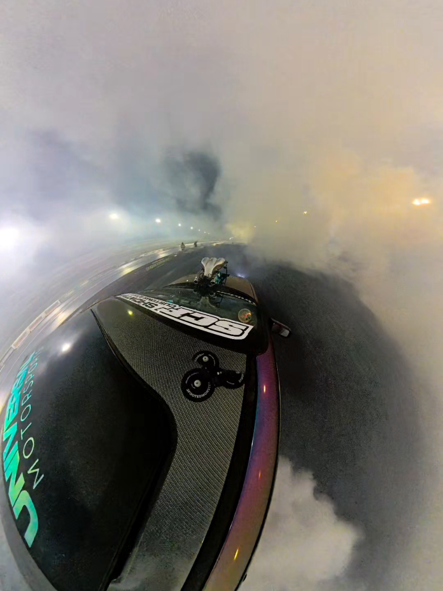 @Phoenix & Medusa -Burnout Cars