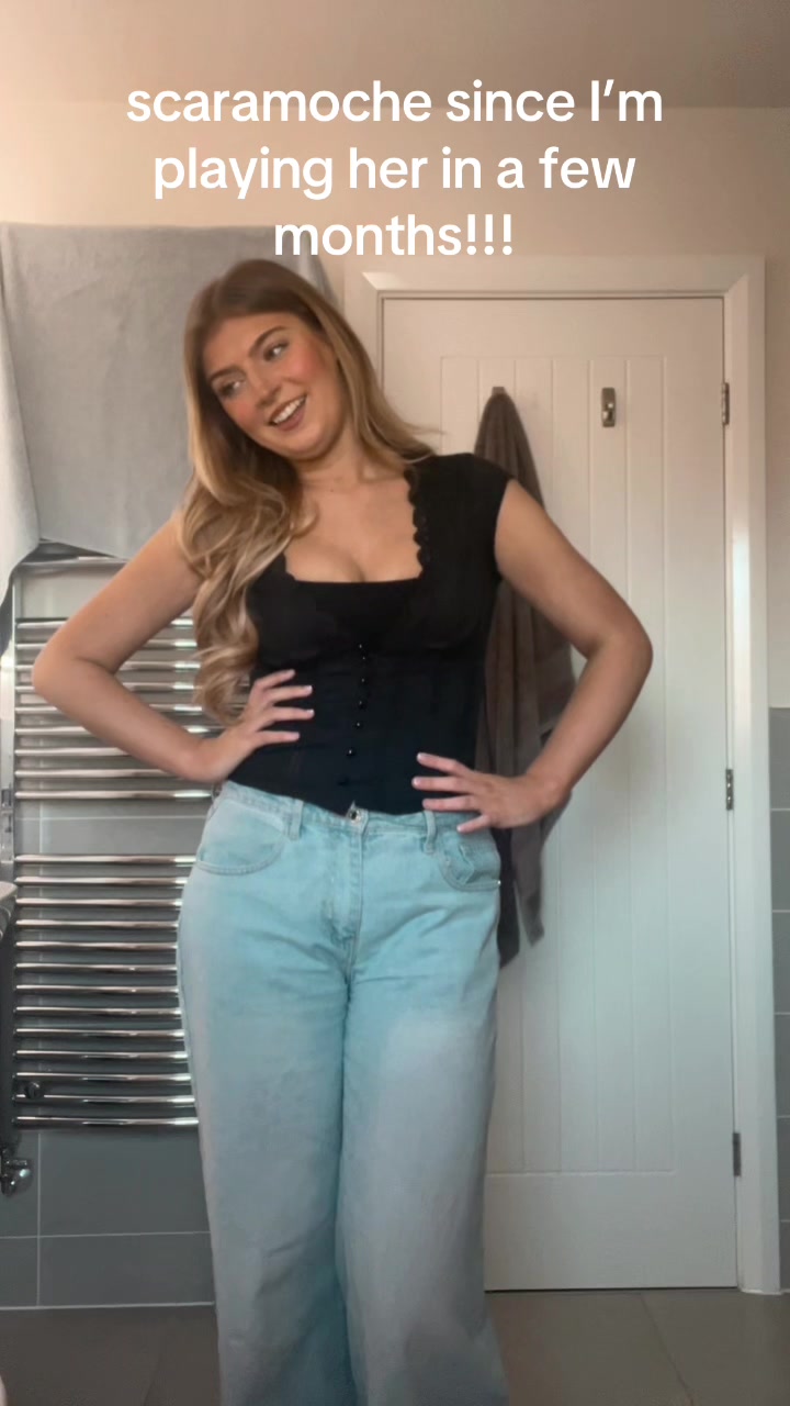 @anniemcl_