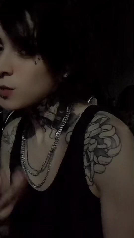 @Cieloazu violetrose