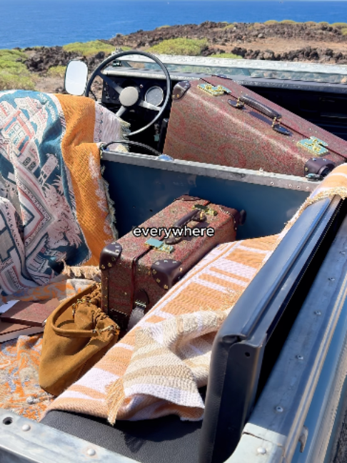 @Etro