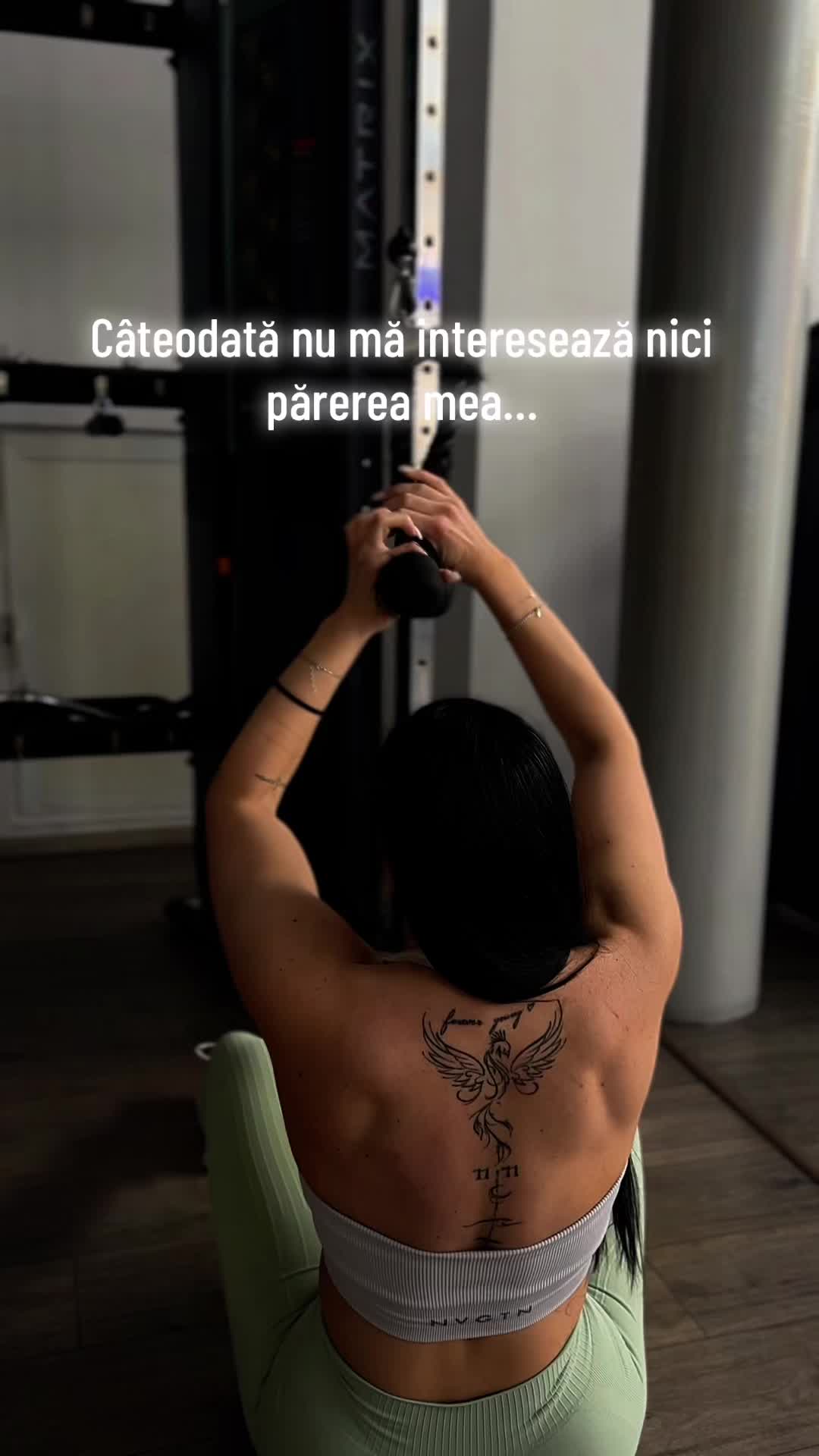 @lavinia.klg