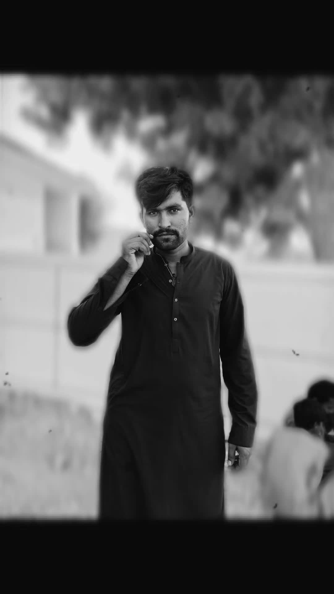 @GHOTKI king 👑💖💖👑