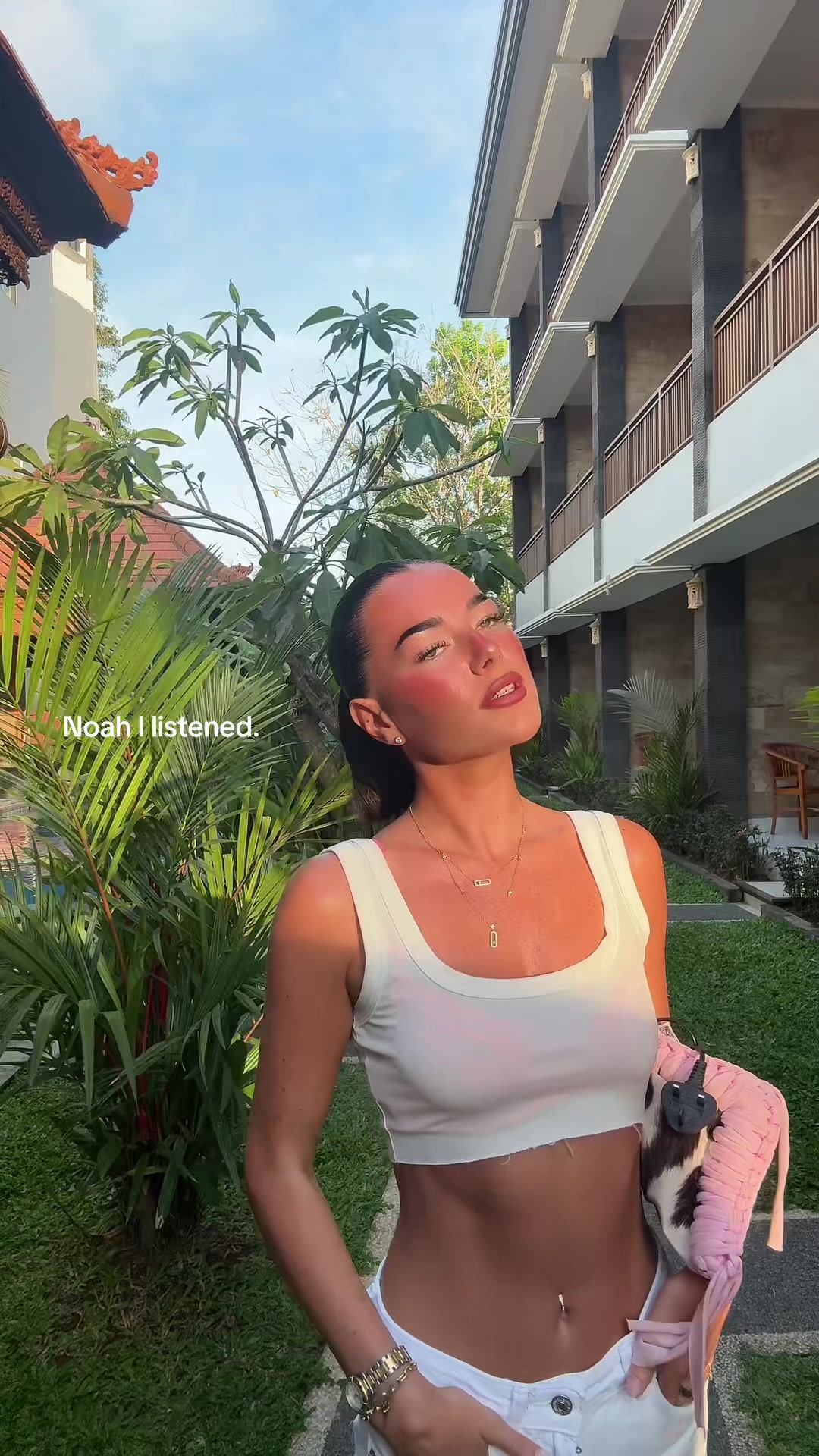 @maybev1104