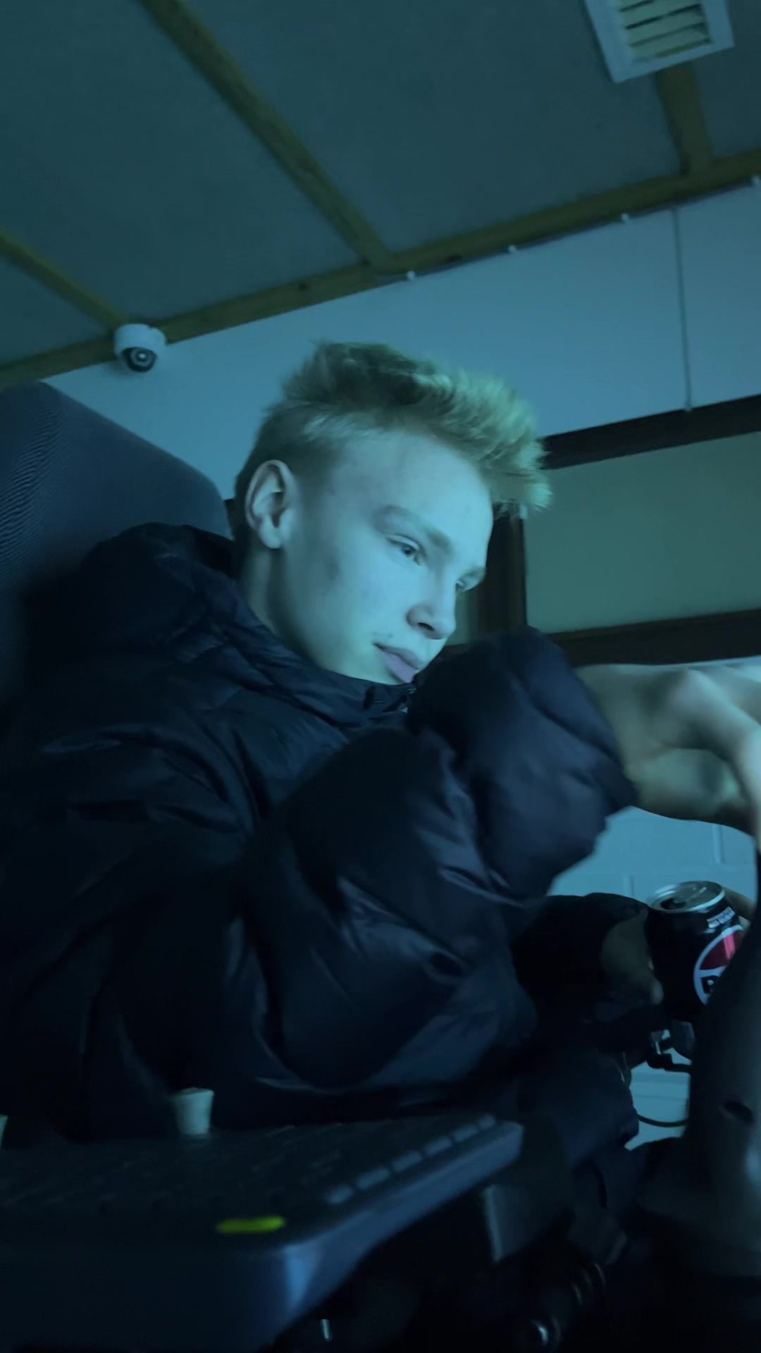 @lukaspoika