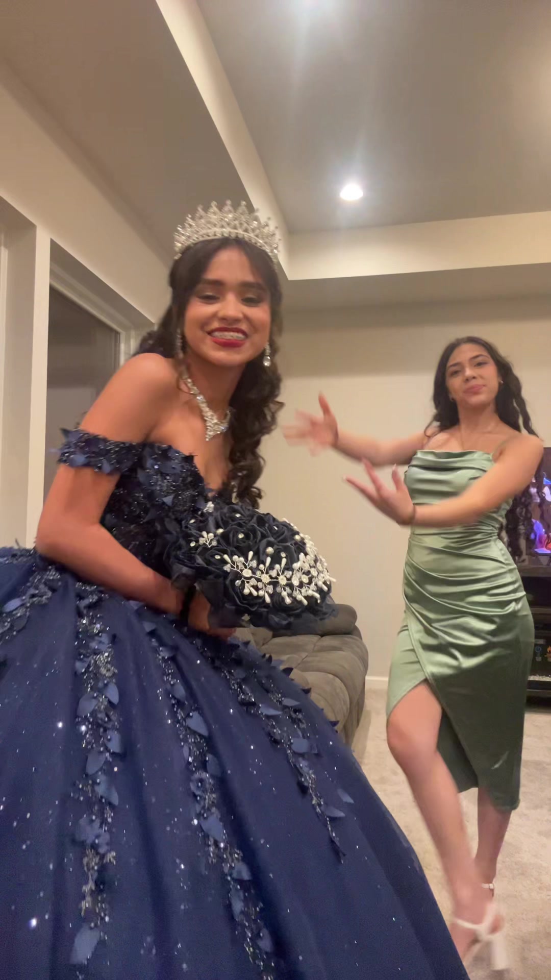 @Mari
