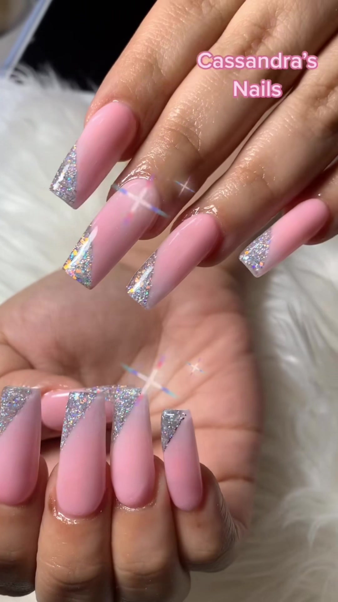 @๐ช๐๐๐๐๐๐
๐๐‘๐ Nails