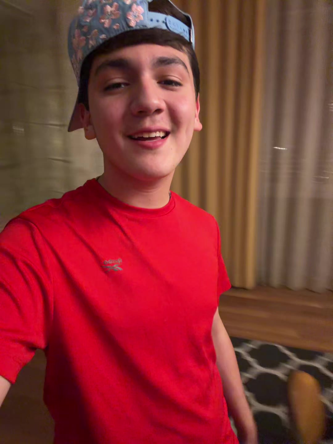 @Elpilotito