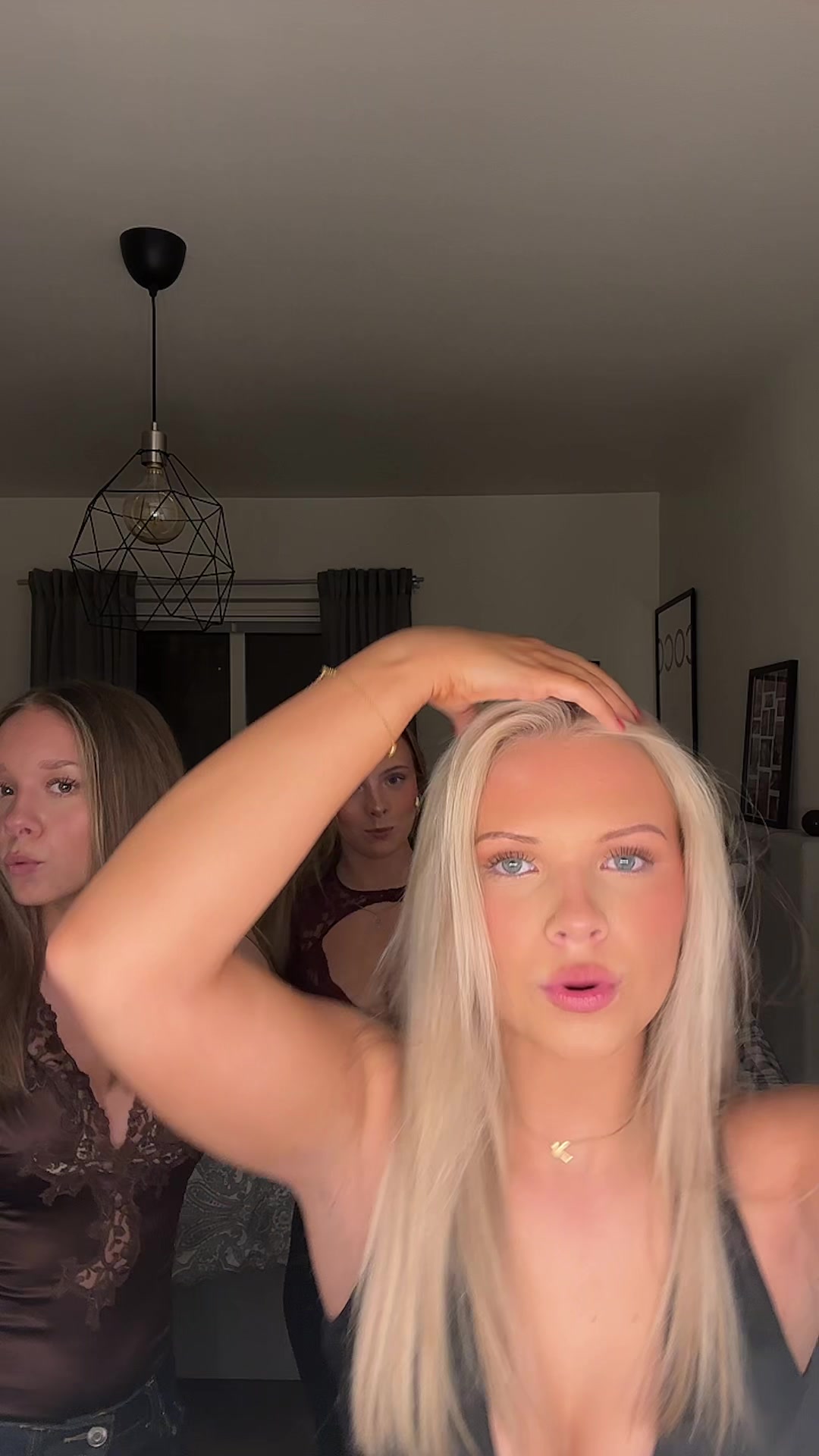 @elsa hellerstedt