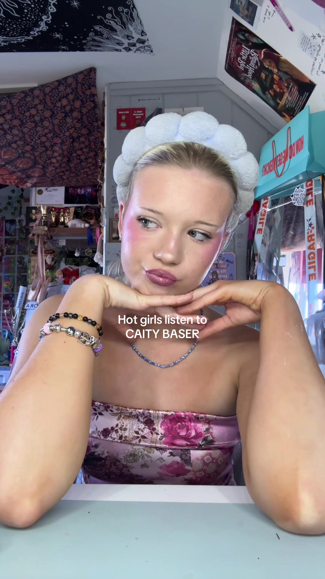 @𝐈𝐭𝐬 𝐄𝐯𝐚 𝐁𝐮𝐝𝐝🦄⬇️