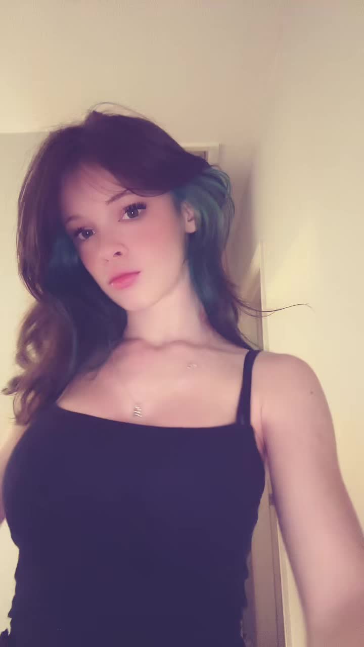 @⋆. 𐙚˚࿔ 𝓛𝓲𝓵𝔂 𝜗𝜚˚