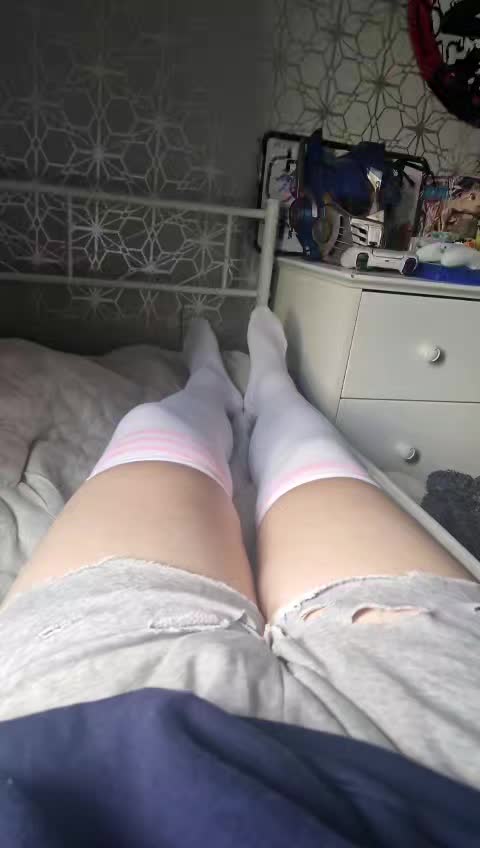 @toasty.Femboy😘