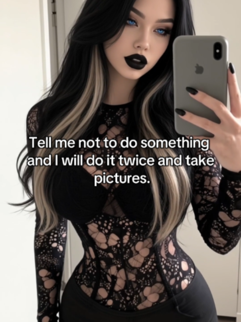 @GothBabe_Serena