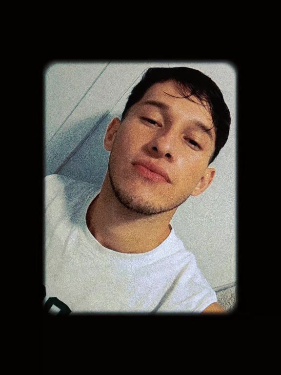 @Nelson.F.Maidana.