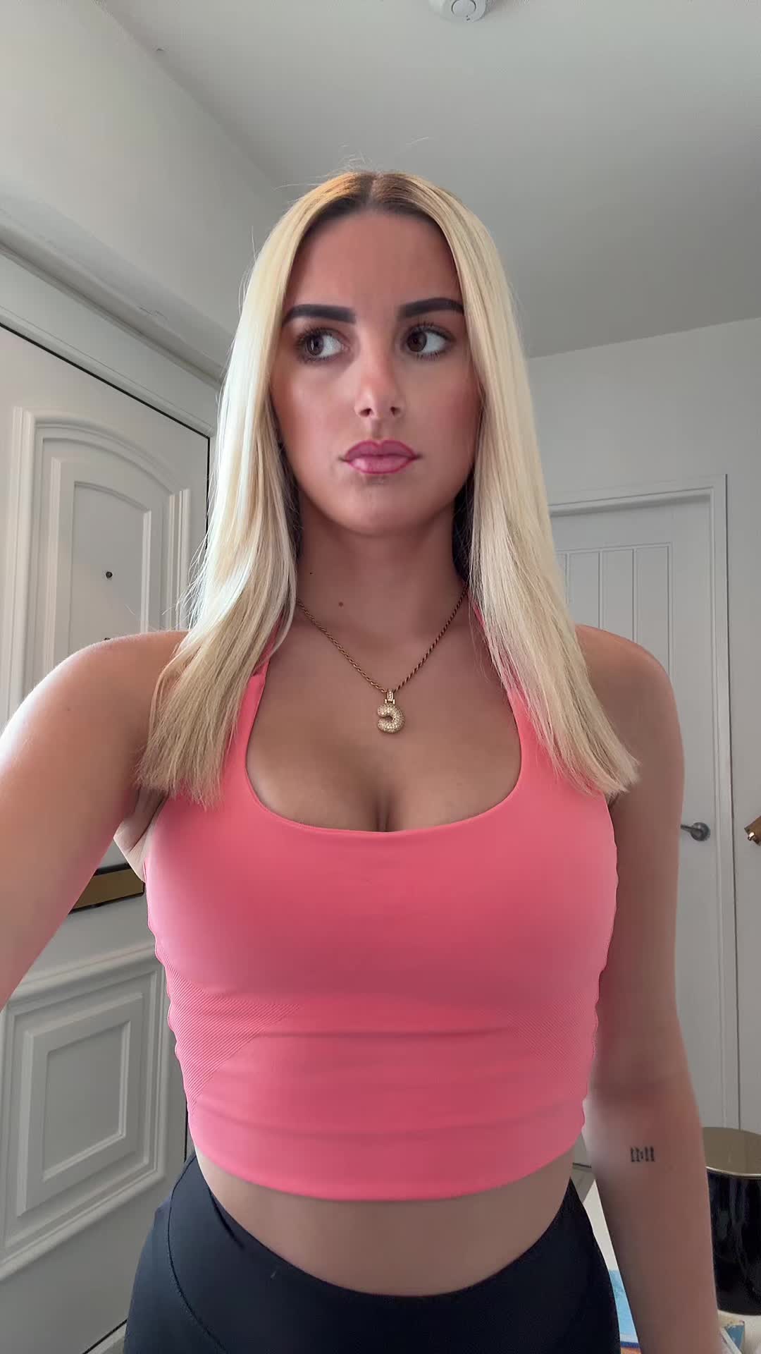 @𝒞𝒽𝒶𝓃𝑒𝓁 𝓈𝓉𝓎𝓁𝑒𝓈ᢉ𐭩
