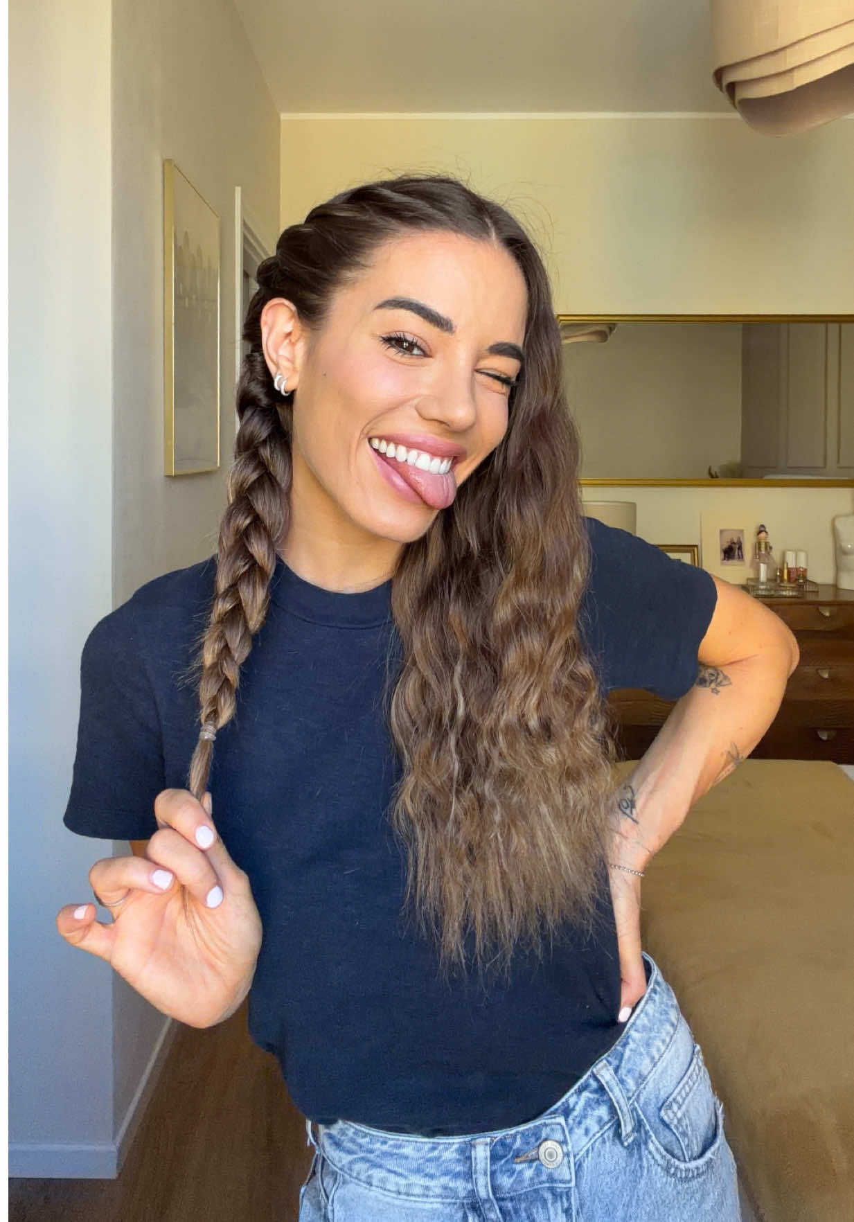 @Emilyarabellabizzo