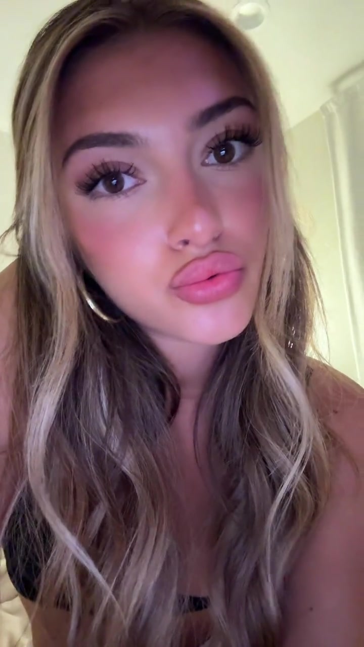 @Coco Quinn