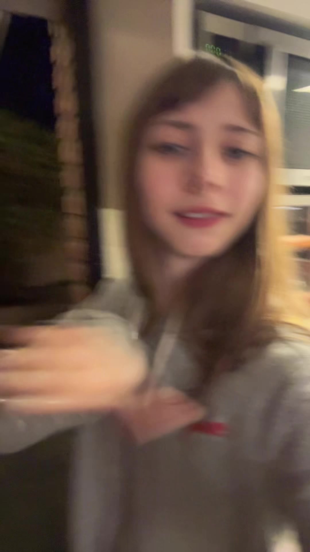 @Loli