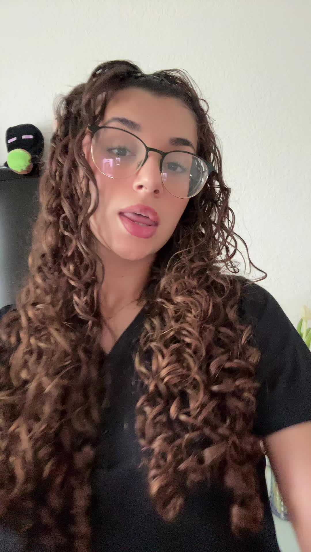 @melyymelyyy