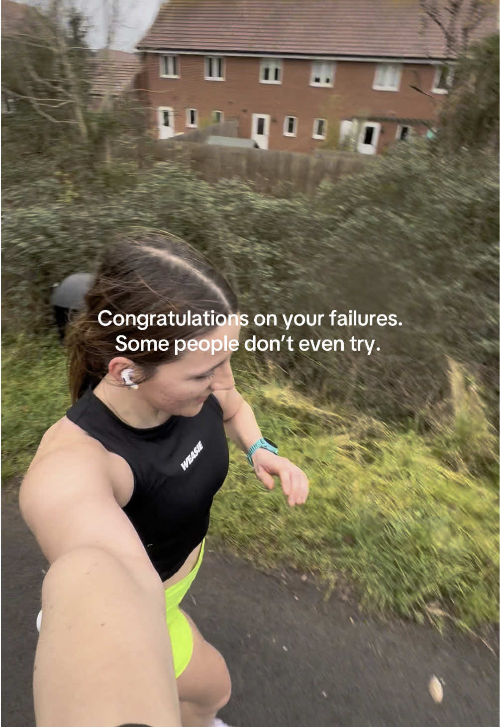 @izzyaruns