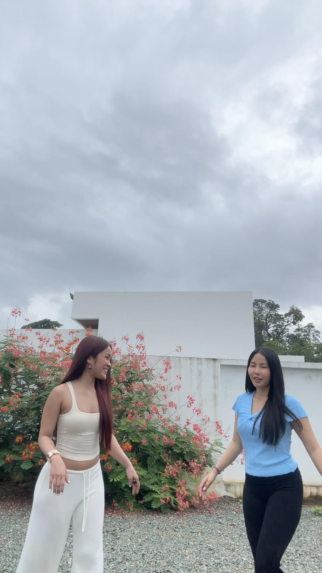 @Emma
