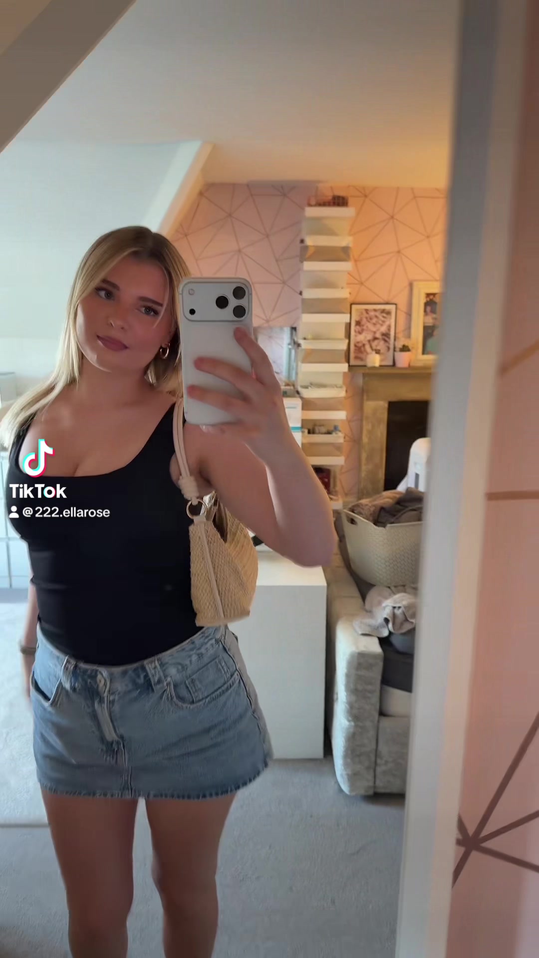 @😜