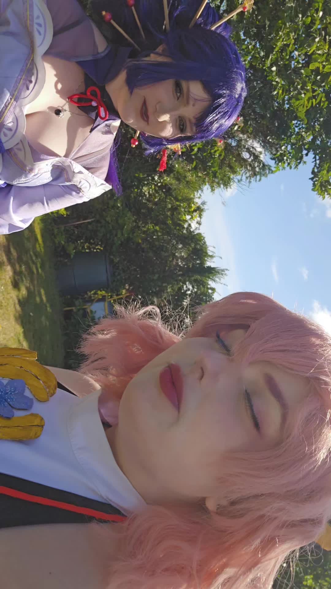 @~{Cc}~