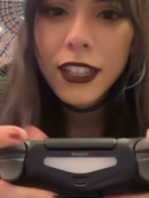 @Luna Bloom ASMR