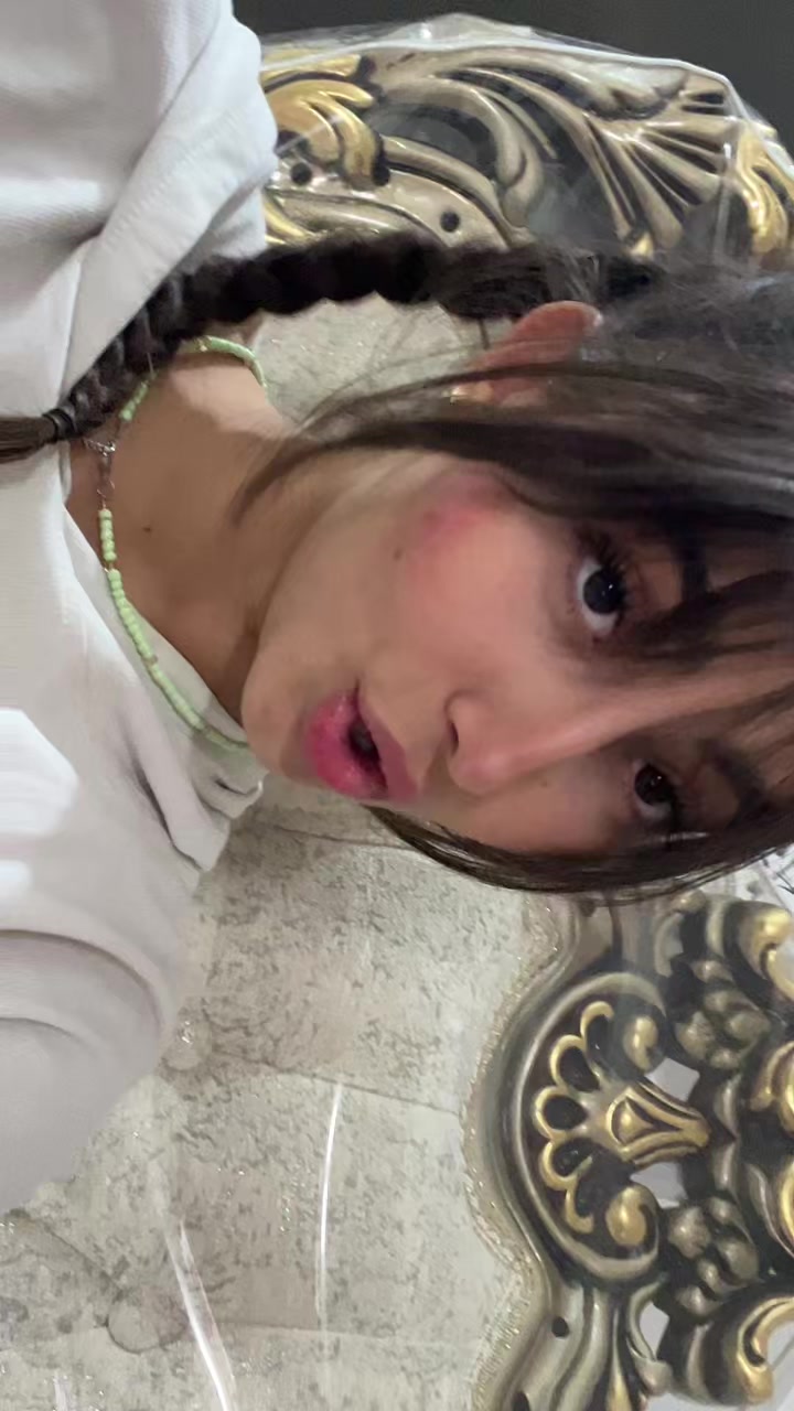 @Saniiii