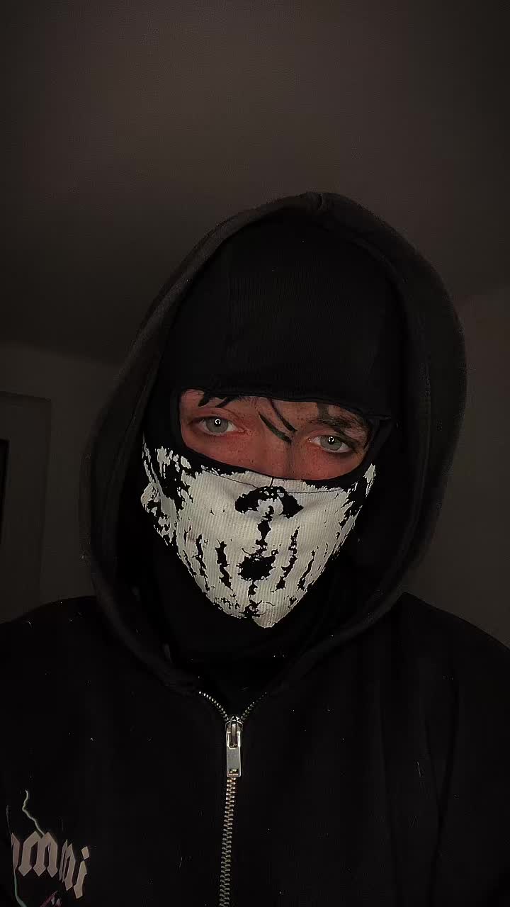 @xvaultx19