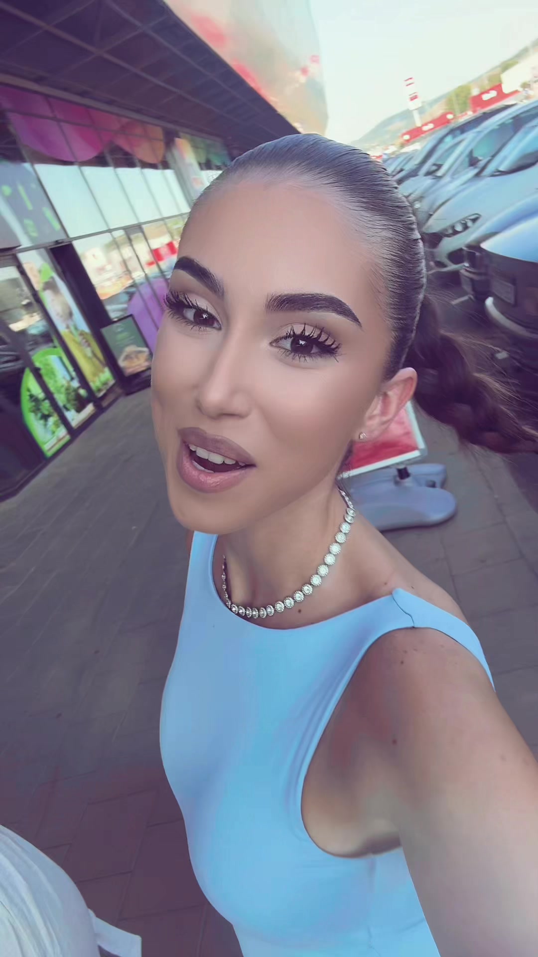 @Alexia