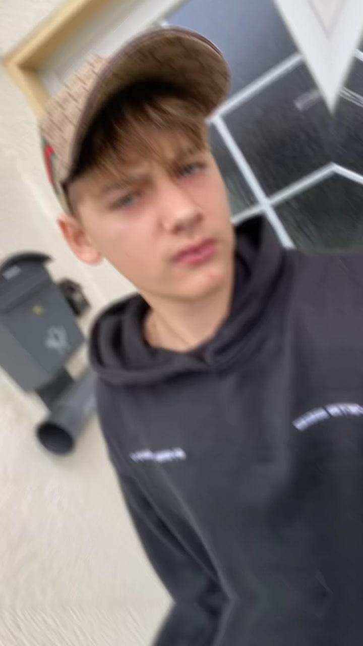 @Mauricee🕷️