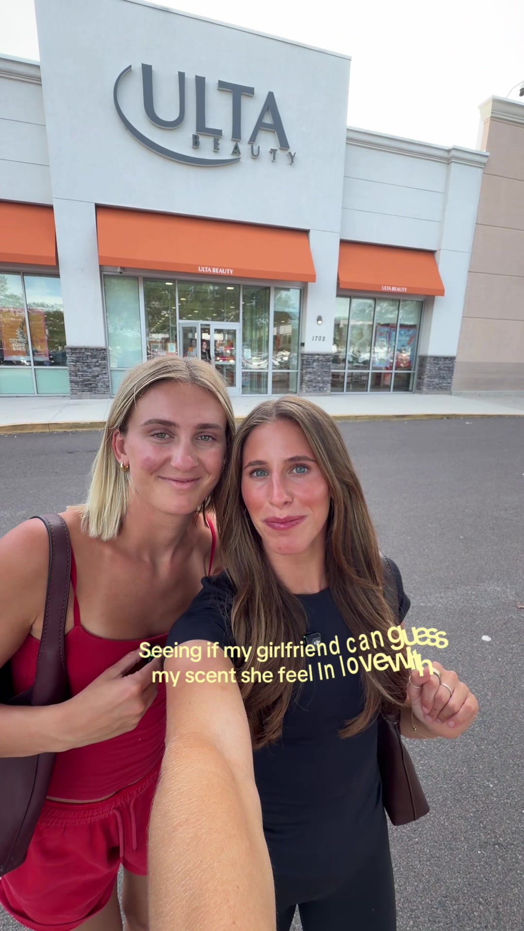 @riaandfia
