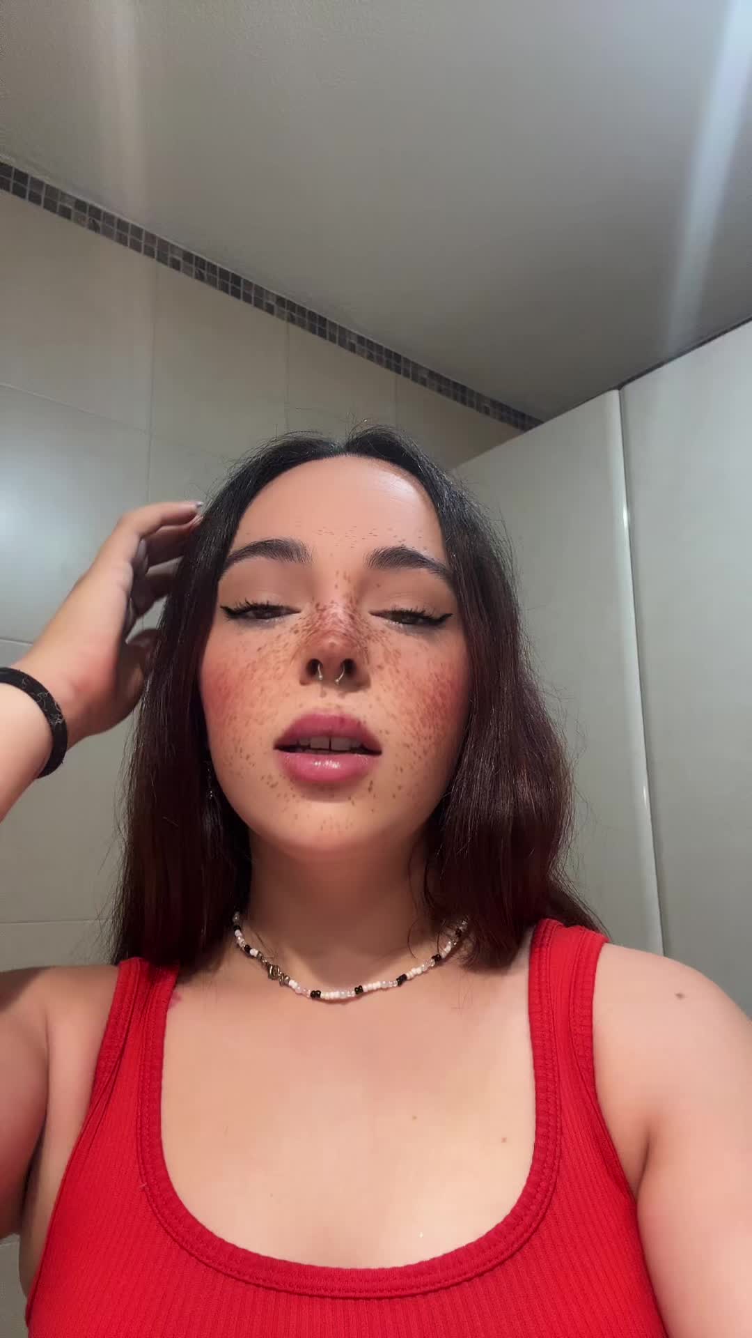 @_ainhoamrt