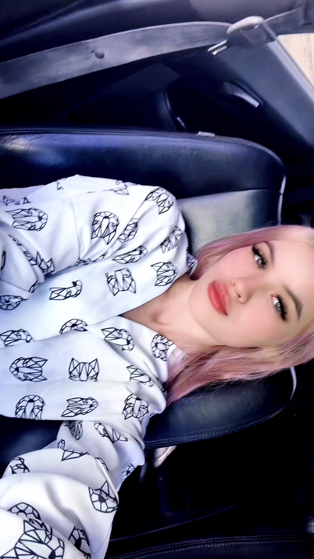 @GABRIELA
