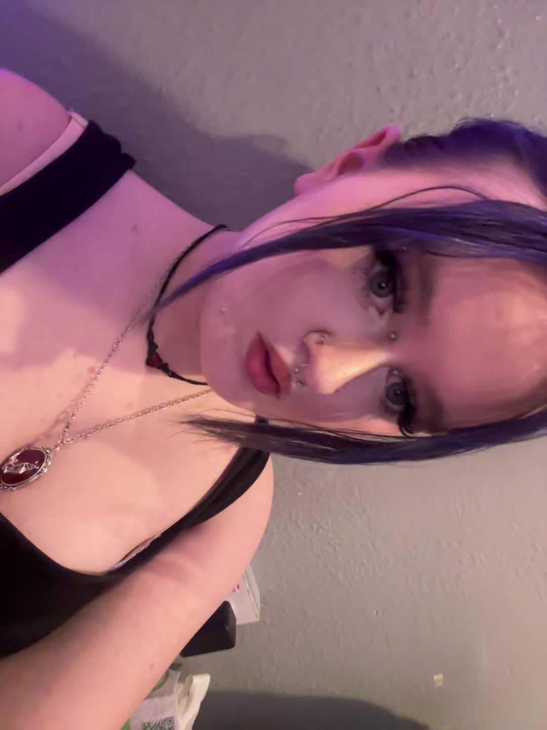 @Meow💕🚬