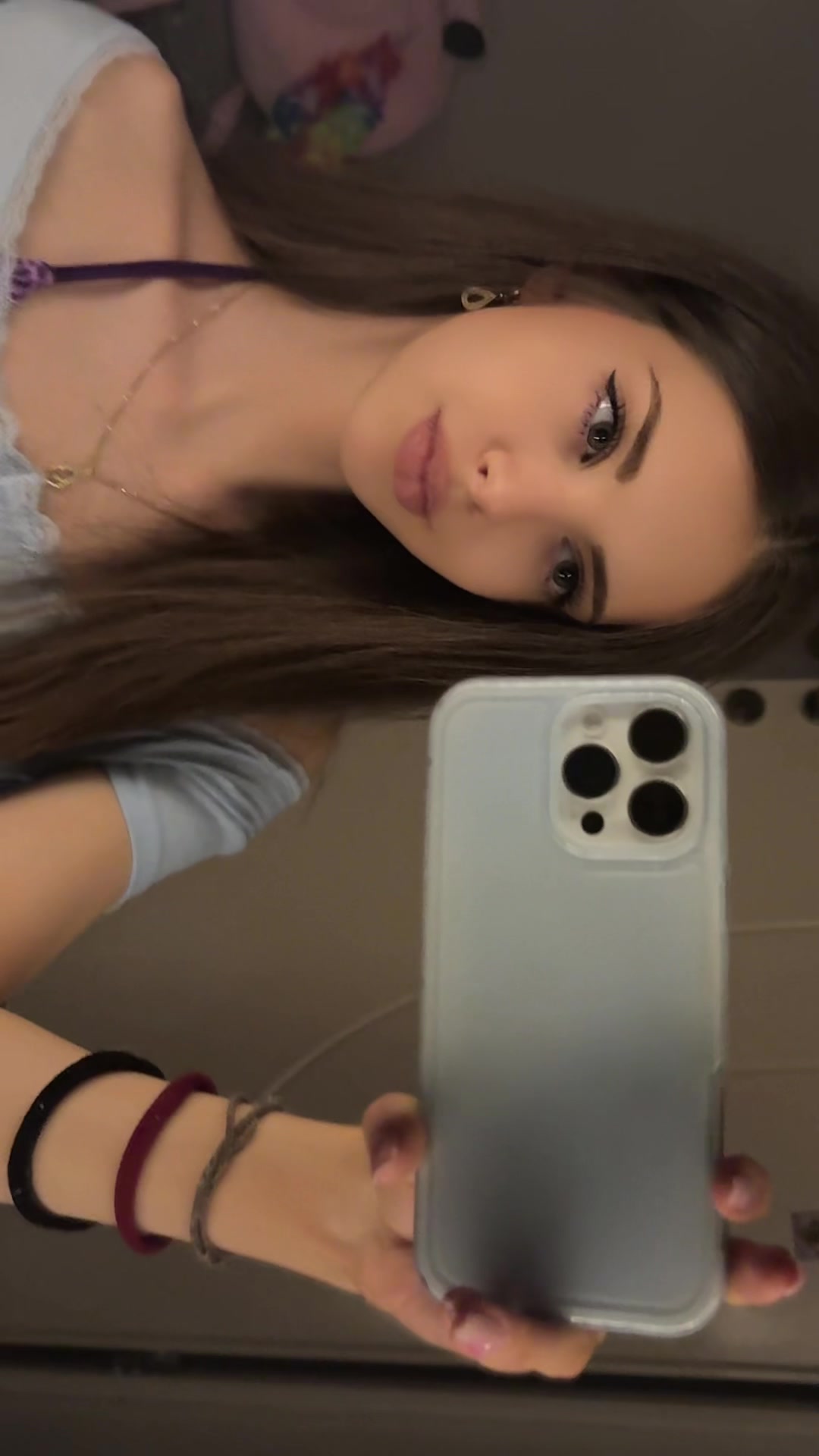 @csengusz
