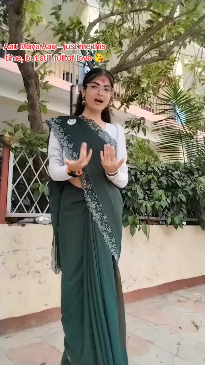 @SitArya👑✨
