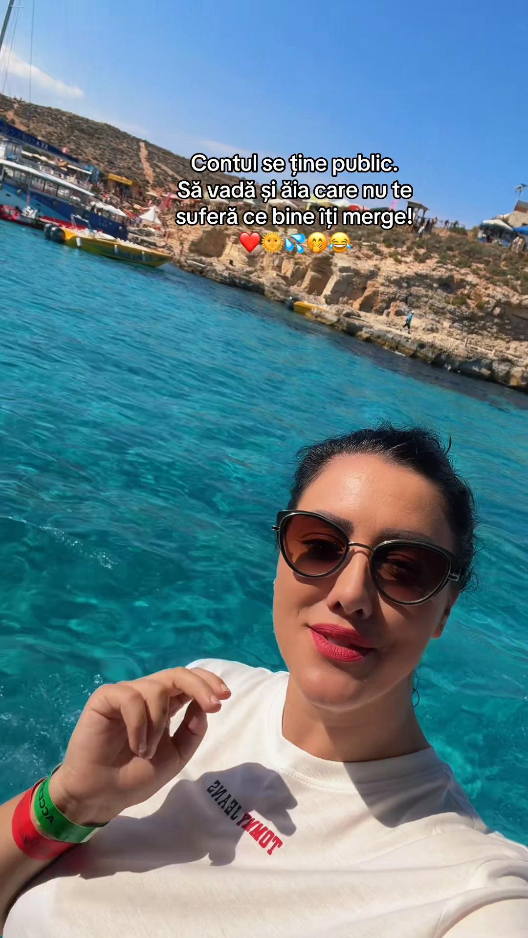 @Karla Lucuță ❤️🎤✈️
