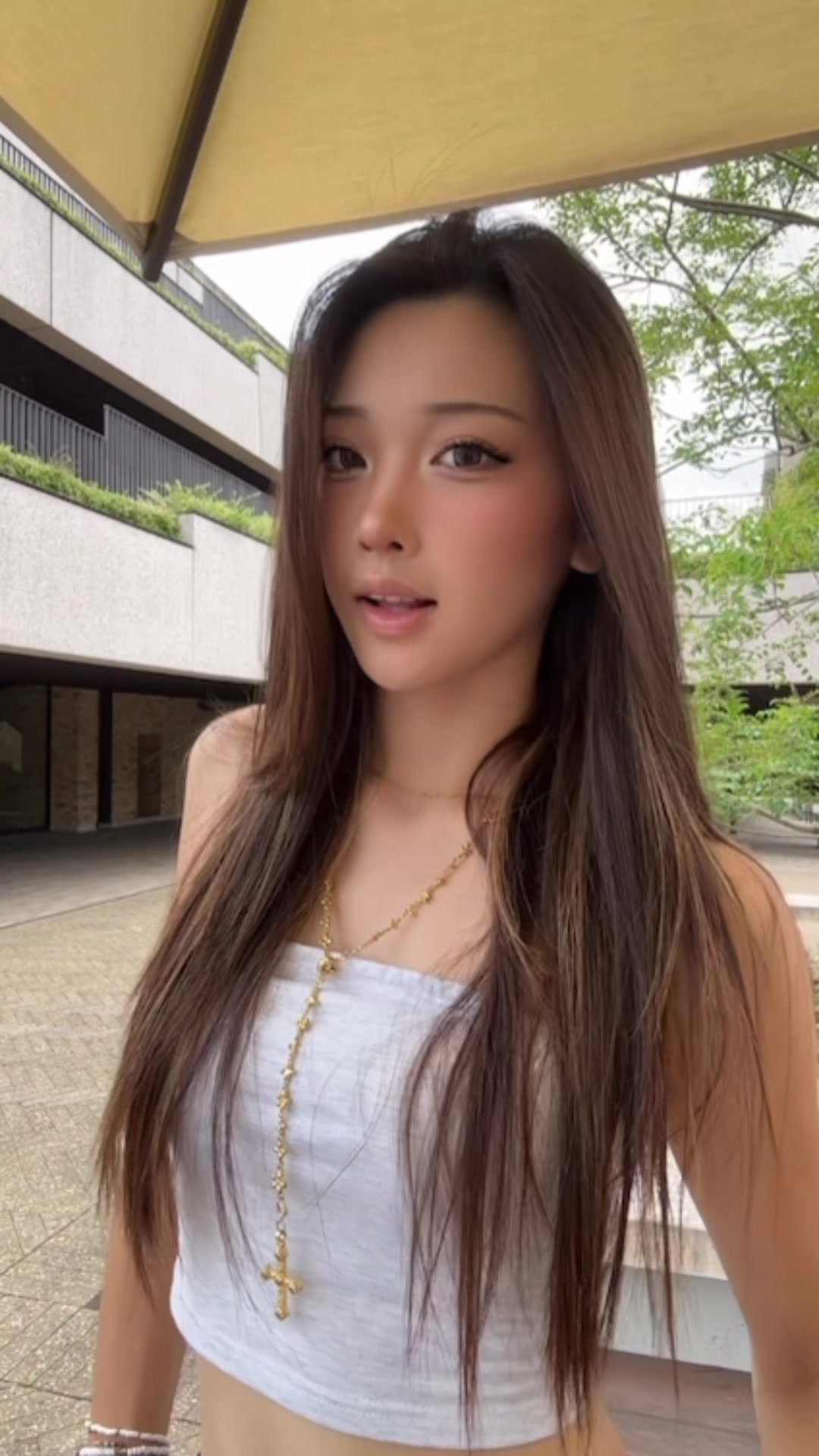 @Ely