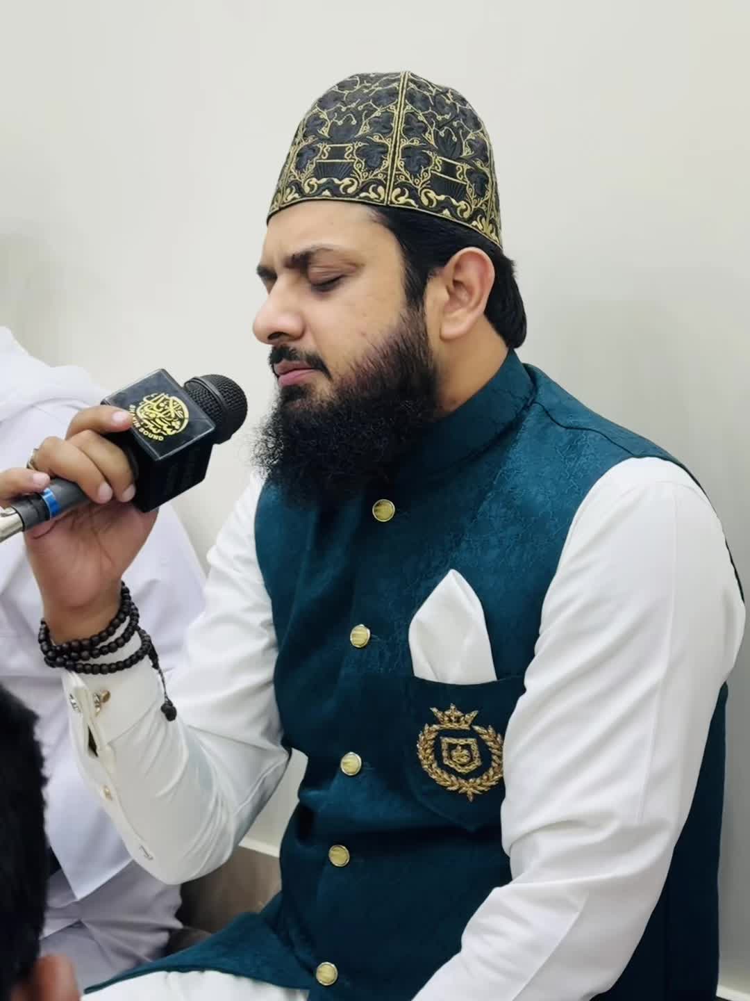 @Zohaib Ashrafi