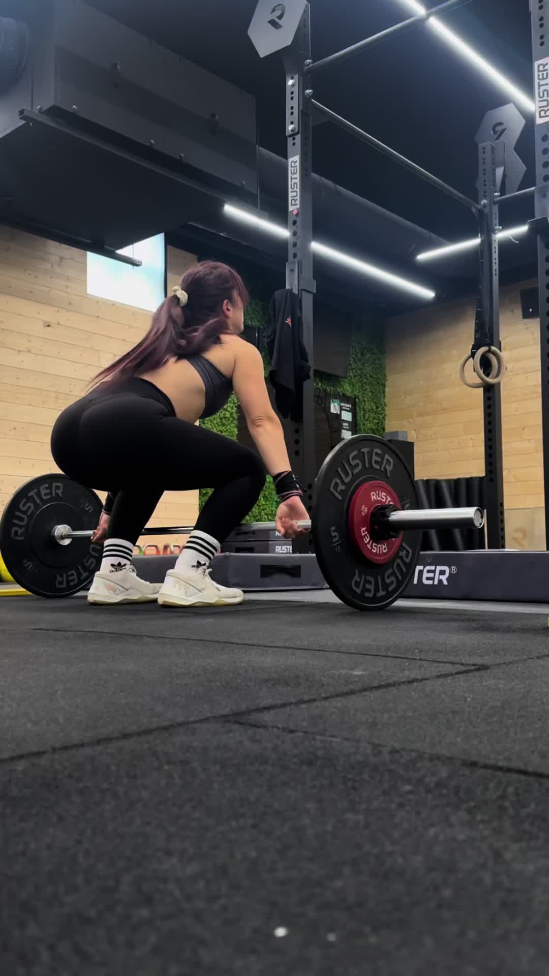 @Ana