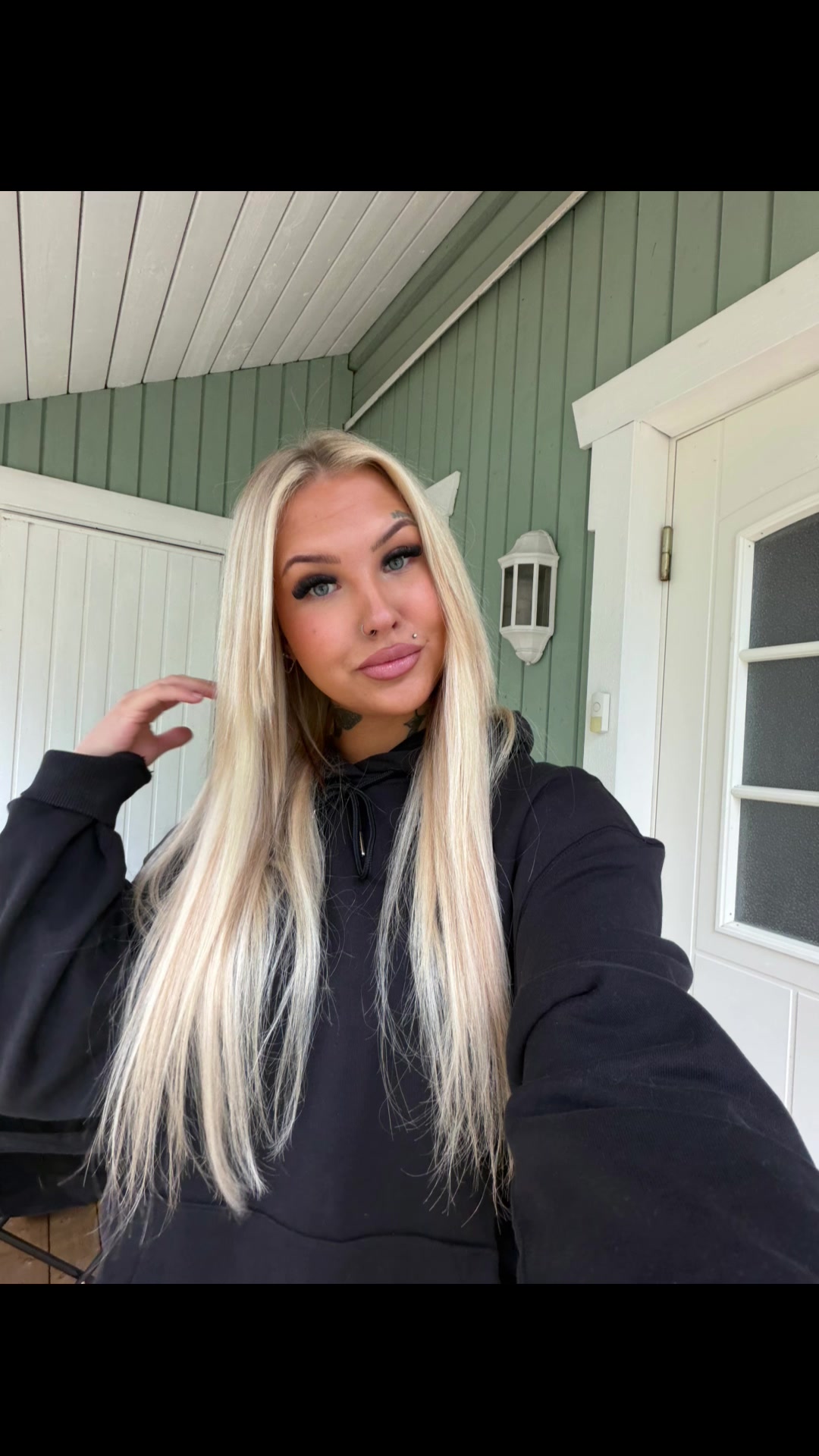 @Aada💫