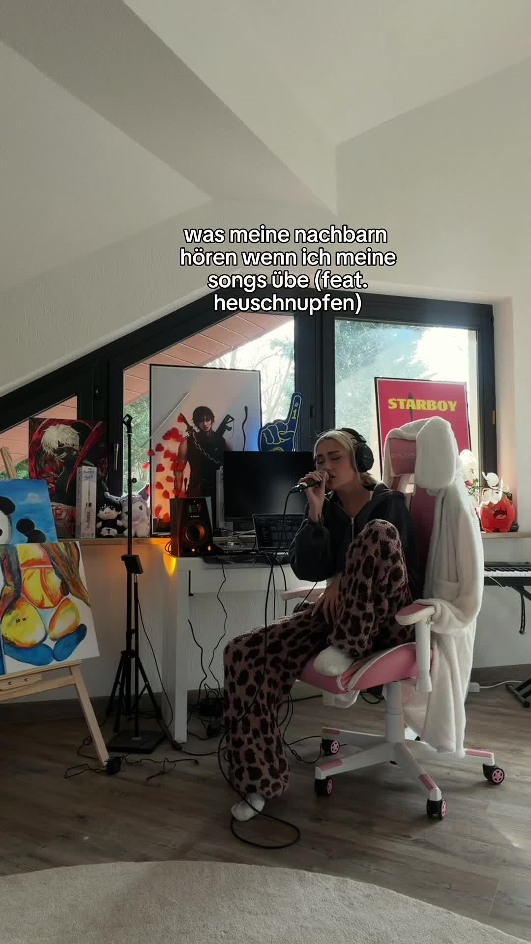 @</3