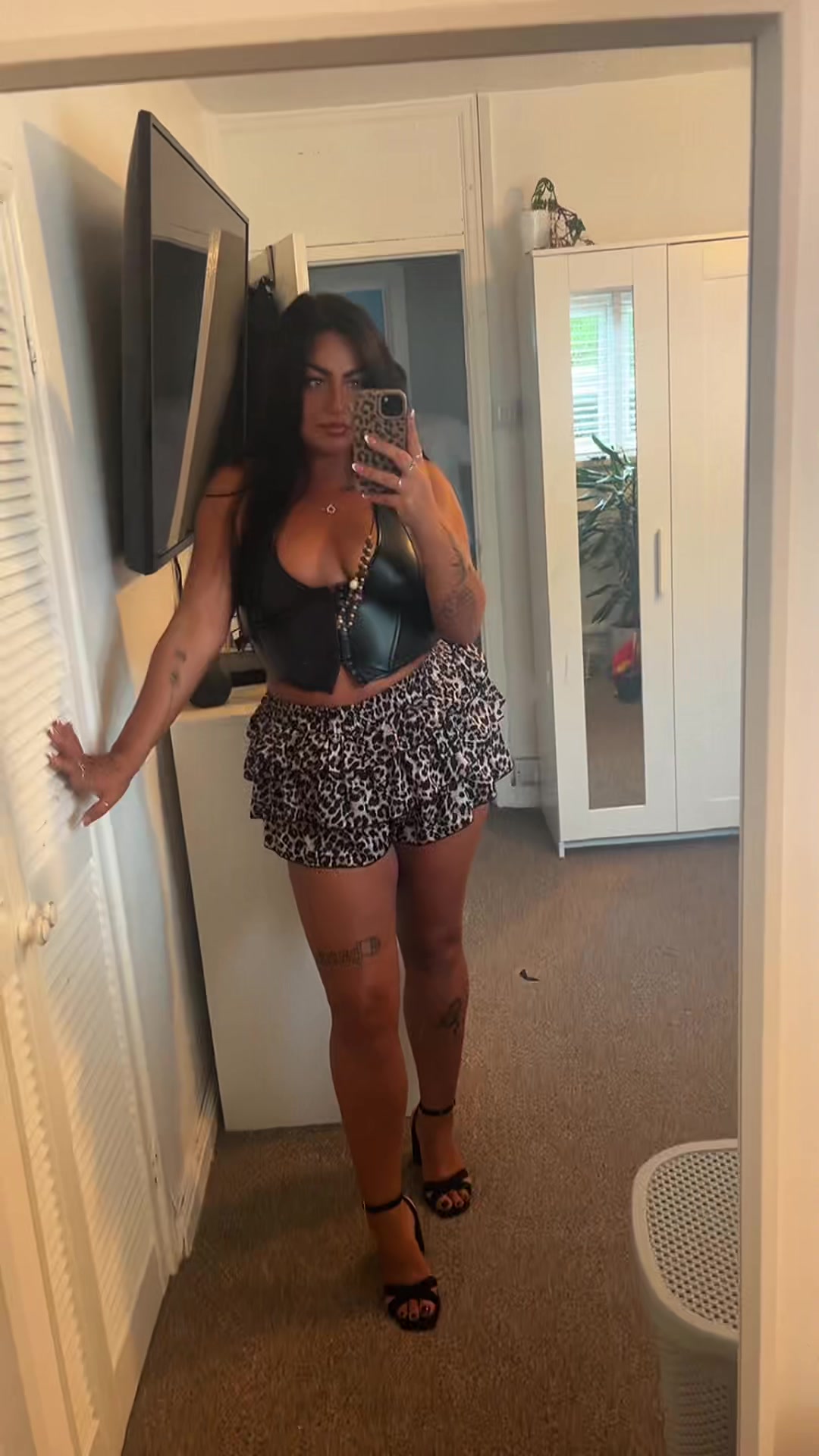 @Jade sanders
