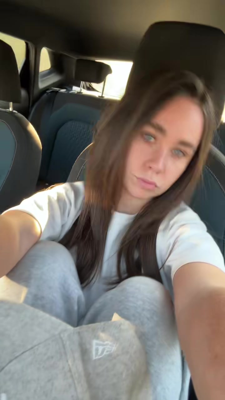 @Lilymitch05