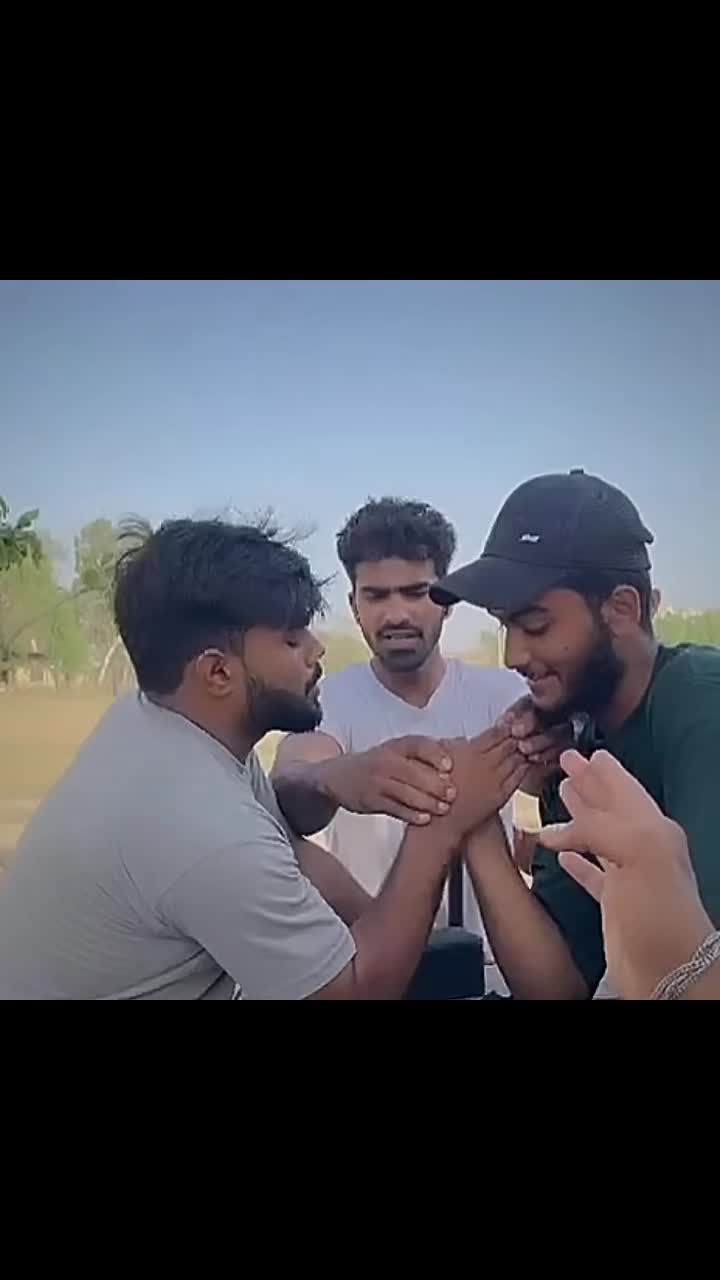 @Faizan arm power💪👾