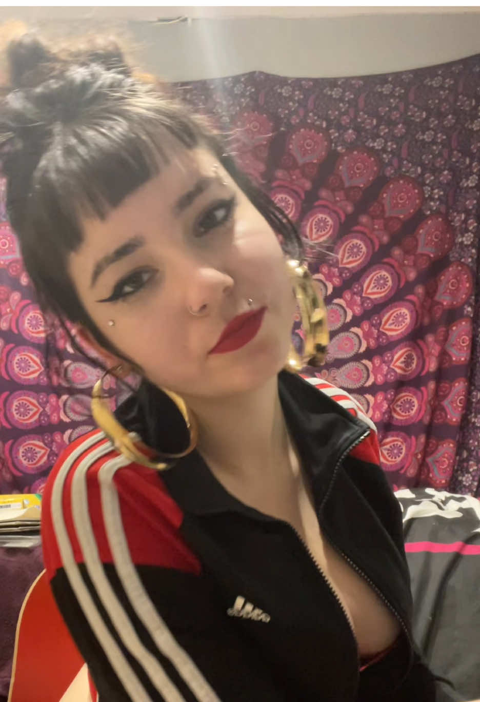 @Azu🦂