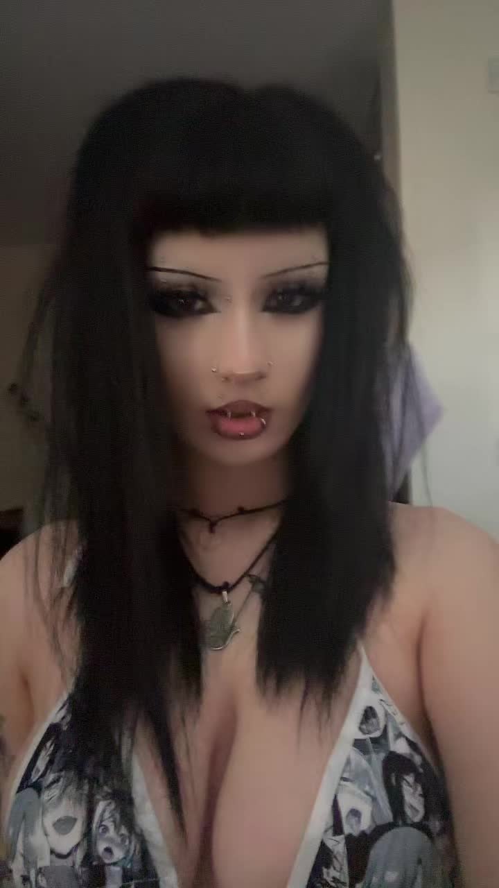 @𝓁𝓊𝓃𝒶🦇