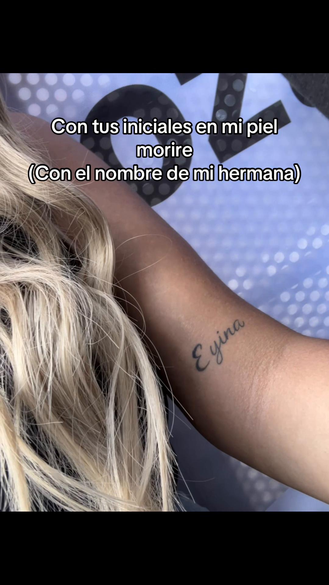 @✰