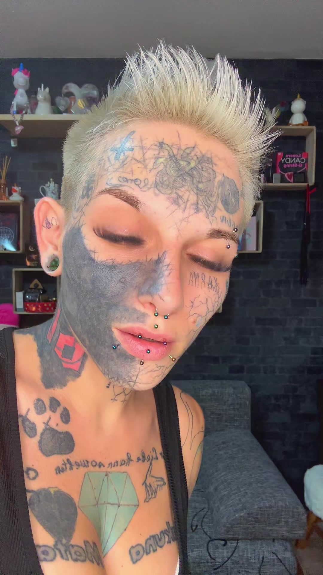@InkedUnicorn